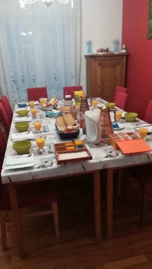 Au Gre Des Sentiers Chez Marie Et Pierre Bed & Breakfast Saint-Die-des-Vosges ภายนอก รูปภาพ